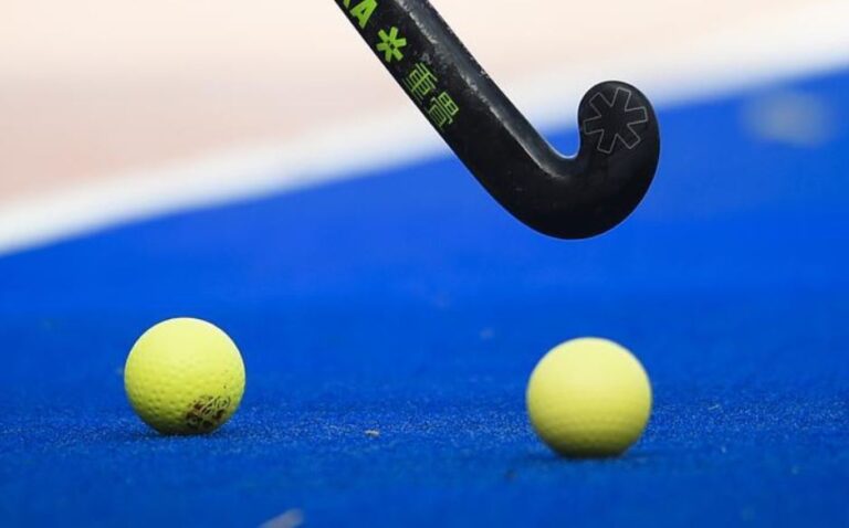 What is the reason for repeated trouble in the Kolkata Hockey League?